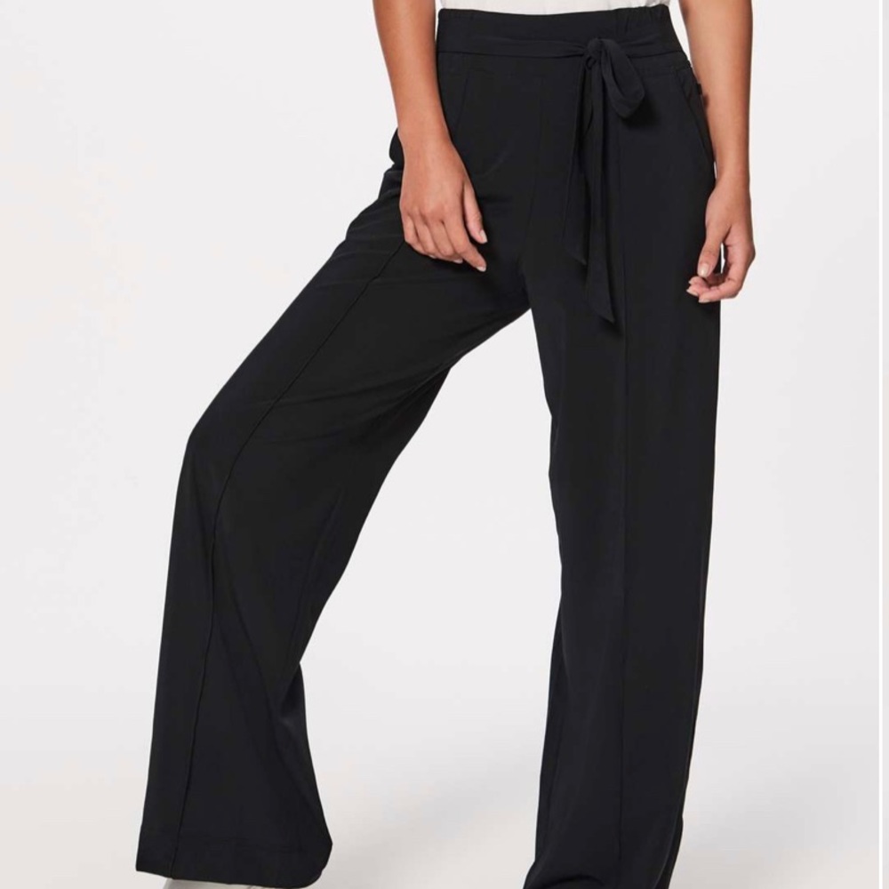 ❌SOLD❌ Lululemon Noir Pant in Black